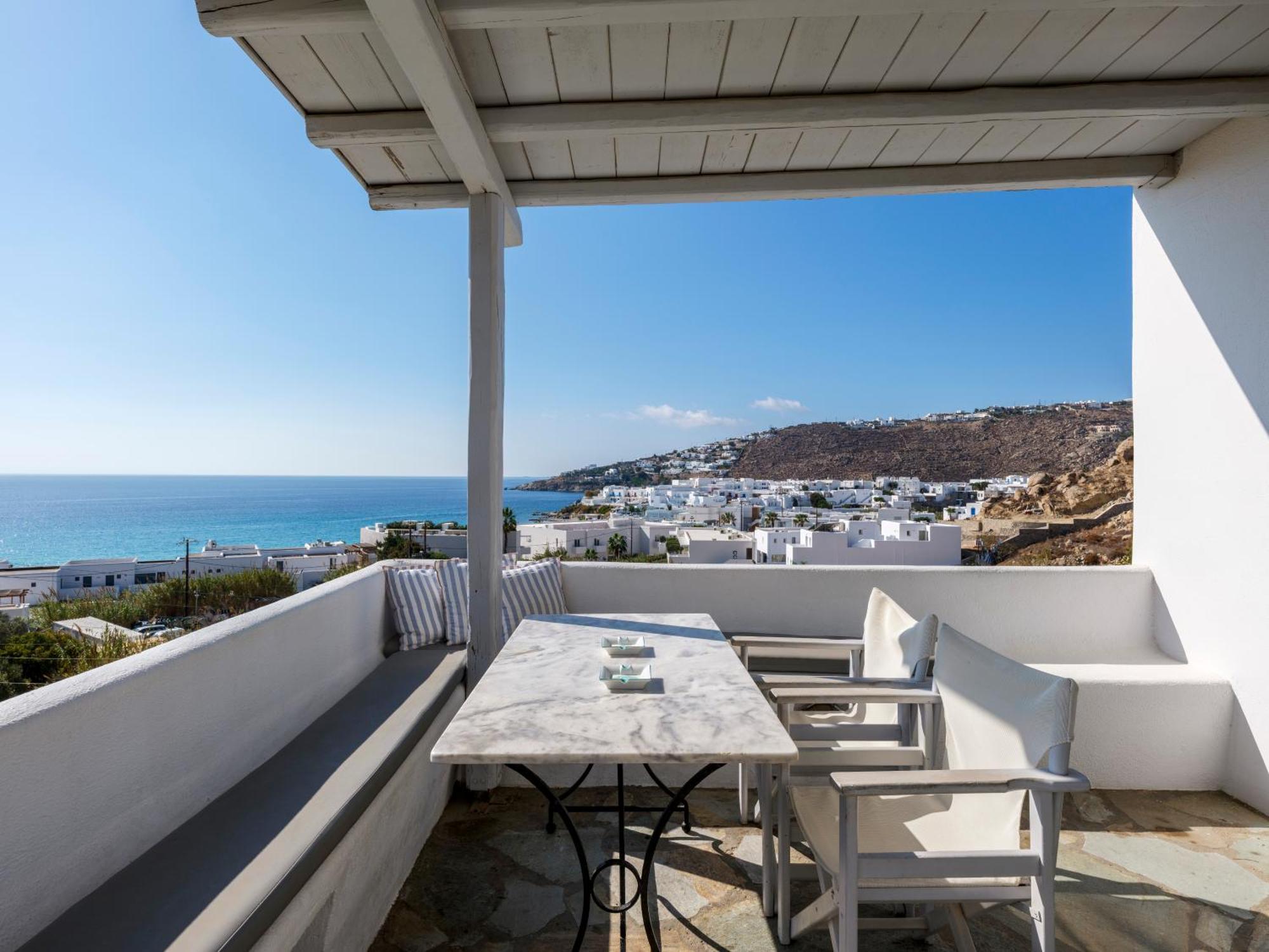 Baybees Sea View Residence プラティス・ヤロス エクステリア 写真